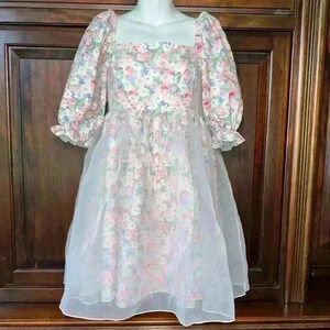 Women's Floral Dress / Size Medium/ White & Pink